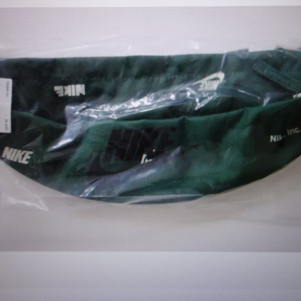 Nike Heritage Fanny Pack Fir White Black (Dark Green)